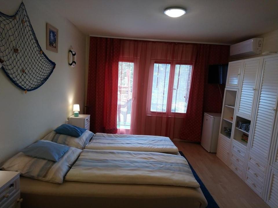Liliána Vendégház Balatonfůzfő Kültér fotó